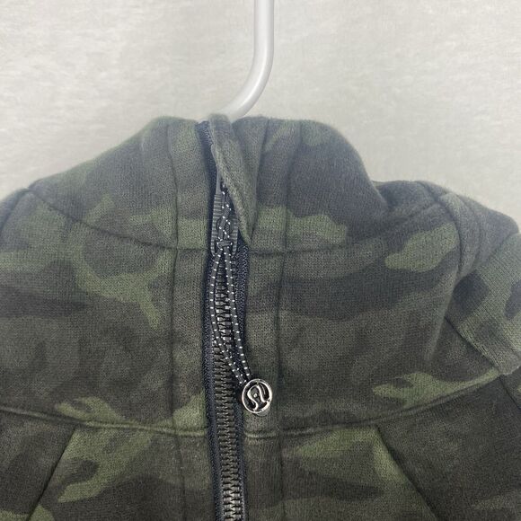 Lululemon Scuba Zip Up Sweater Womens 8 Green Camouflage Hooded Sweatshirt - Picture 6 of 10